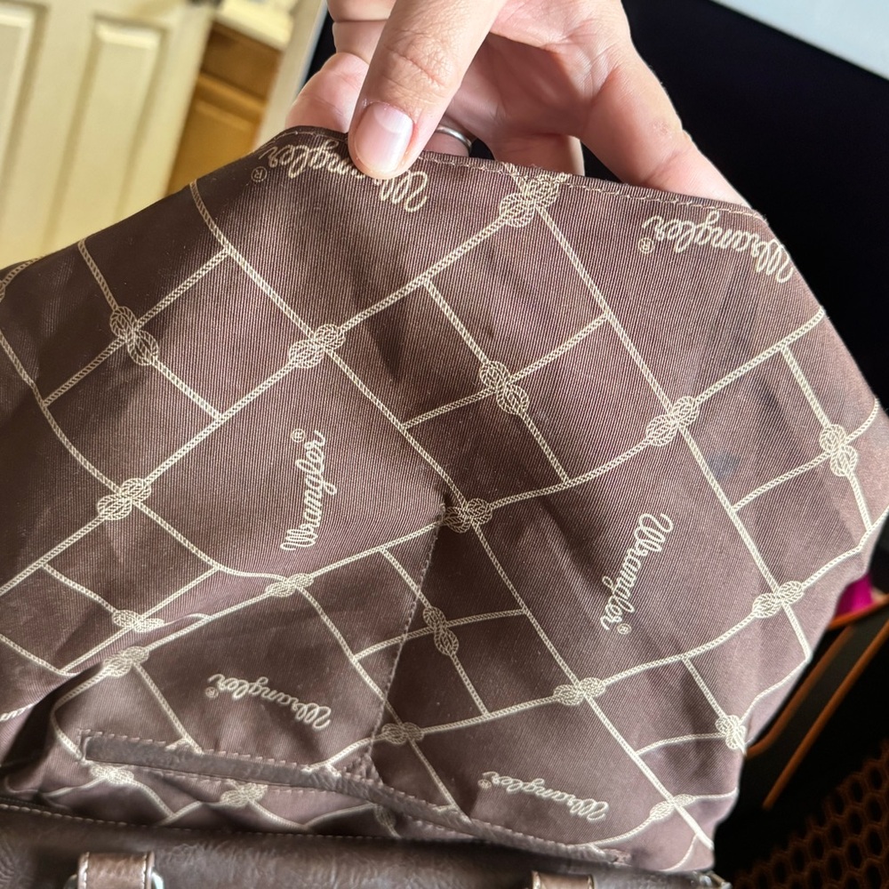 Wrangler Women's Taupe Satchel - Picture 4 of 5
